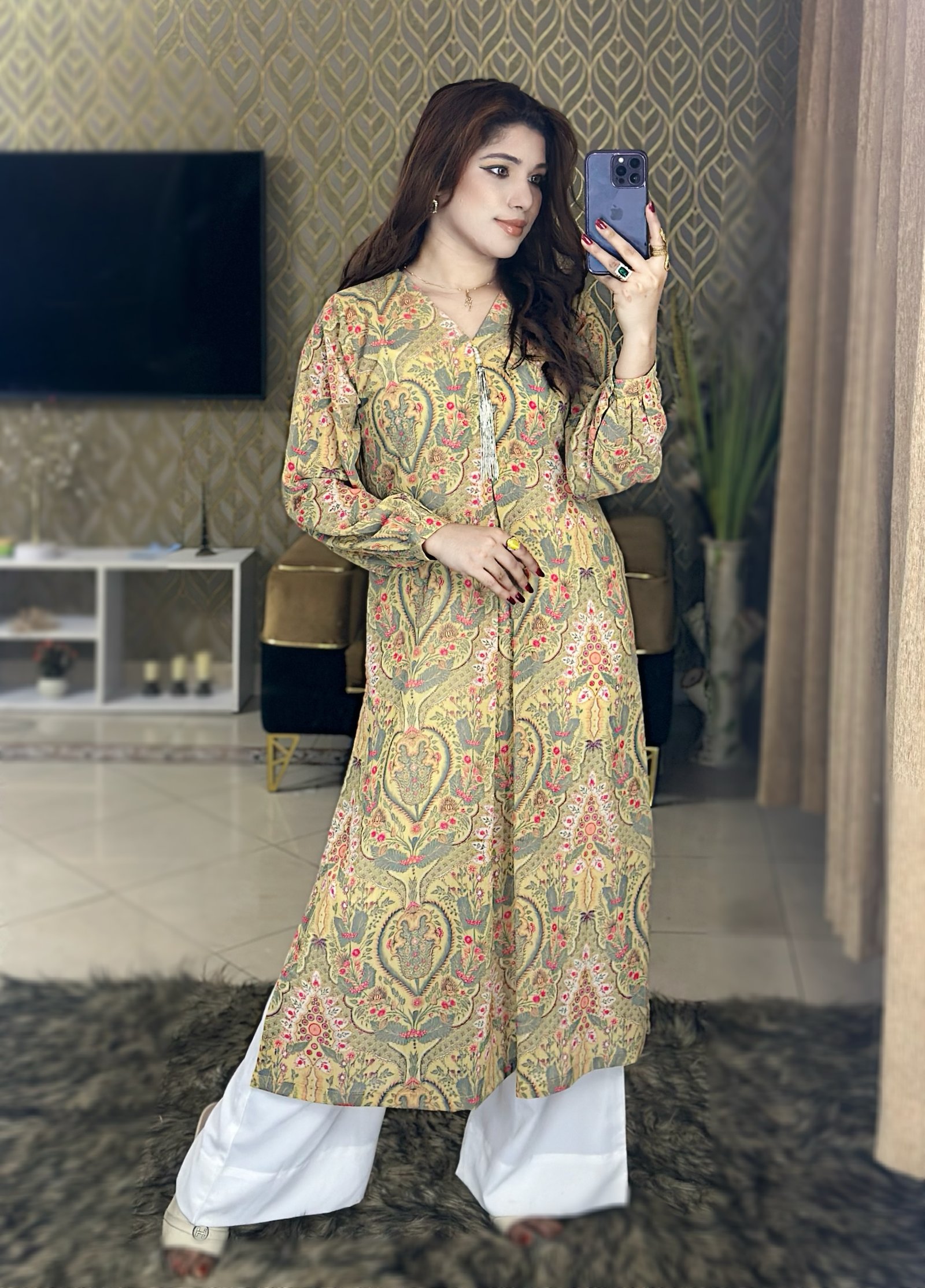 img_8292 ZAIRA - Image 1